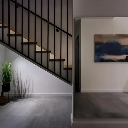 Modern Elia With 40sqm Heated Pool, 3 Bedrooms, And Split Views *