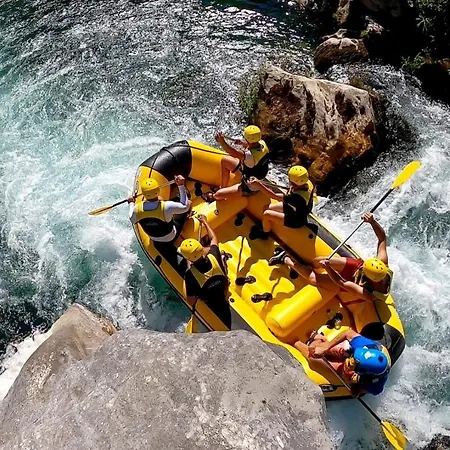 Modern Elia With 40sqm Heated Pool, 3 Bedrooms, And Split Views Vila