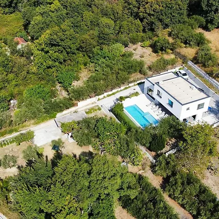 Villa New! Modern Elia With 40sqm Heated Pool, 3 Bedrooms, And Split Views *
