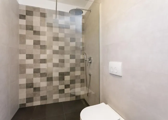 فيلة Modern Elia With 40sqm Heated Pool, 3 Bedrooms, And Split Views سولين